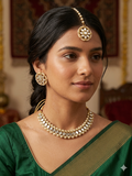 Elegant Kundan and Pearl Necklace set with Matching Maang Tikka